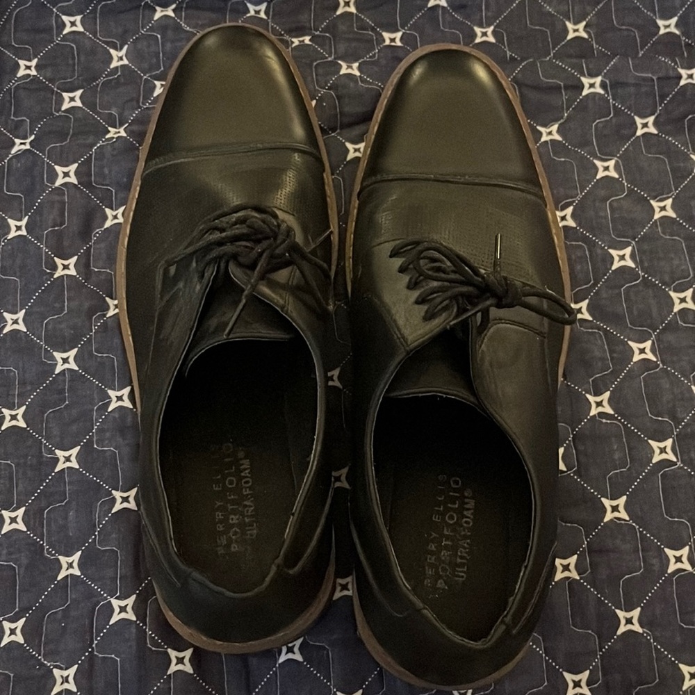 Perry Ellis Dress shoes